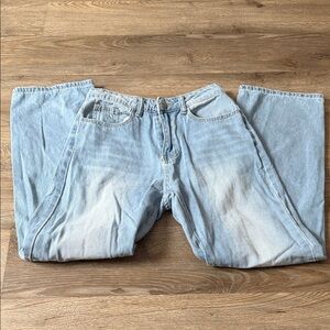 SHEIN Light Blue Women's Relaxed Jeans